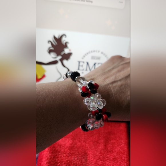 Beaded Bracelet - Picture 4 of 4